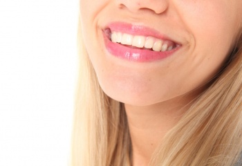 Современные способы отбеливания зубов
