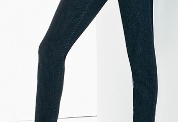 Как правильно выбрать джинсы-дудочки