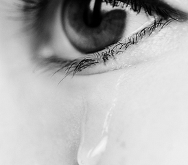 Женские слезы - повод для развода?