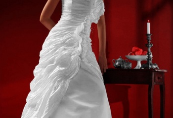 Самое-самое свадебное платье: подбираем по фигуре