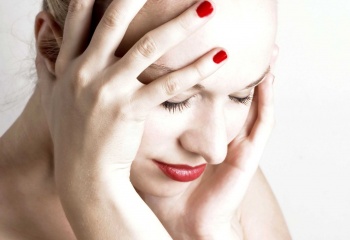 Вечерняя головная боль: быстрые способы лечения