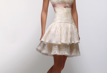 Модные мини-платья 2011