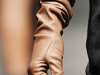 Стильные кожаные перчатки 2011