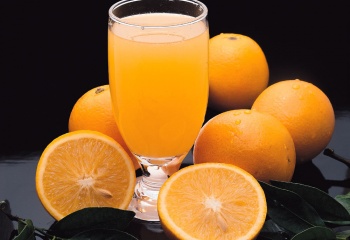 Апельсиновый сок: состав, витамины и микроэлементы, польза, норма, показания и противопоказания