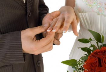 Брак без любви - расчет или игра?