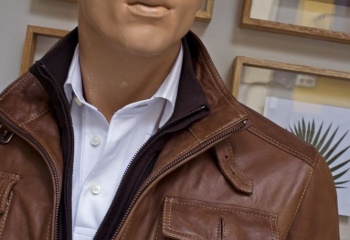 Актуальные кожаные куртки 2011