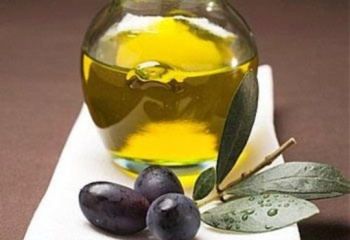 Уход за телом с помощью оливкового масла