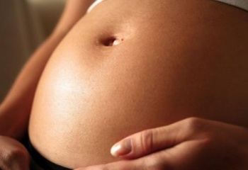 Уход за кожей тела во время беременности