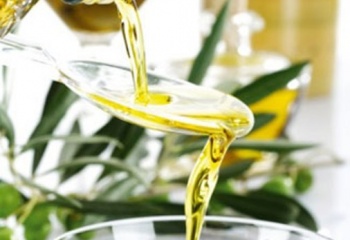 Питательные маски для волос: оливковое масло и тмин