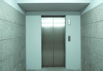 Страх лифта