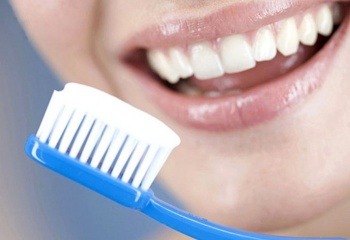 Отбеливающая зубная паста: какую выбрать?