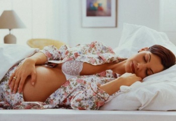 Как сохранить грудь во время беременности