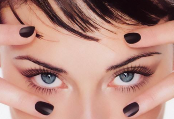 Как делать массаж глаз