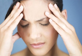 Как снять головную боль при беременности