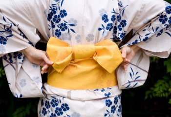 Как завязывать пояс от кимоно