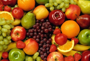 Простые рецепты красоты: фруктово-ягодные маски
