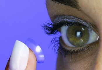 10 «женских» вопросов о контактных линзах