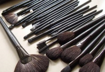 Кисти для макияжа: какие бывают и как выбрать