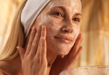 Подсушивающие маски для проблемной кожи лица