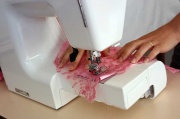  Для пошива вечернего платья в случае форс-мажора может понадобиться всего час 